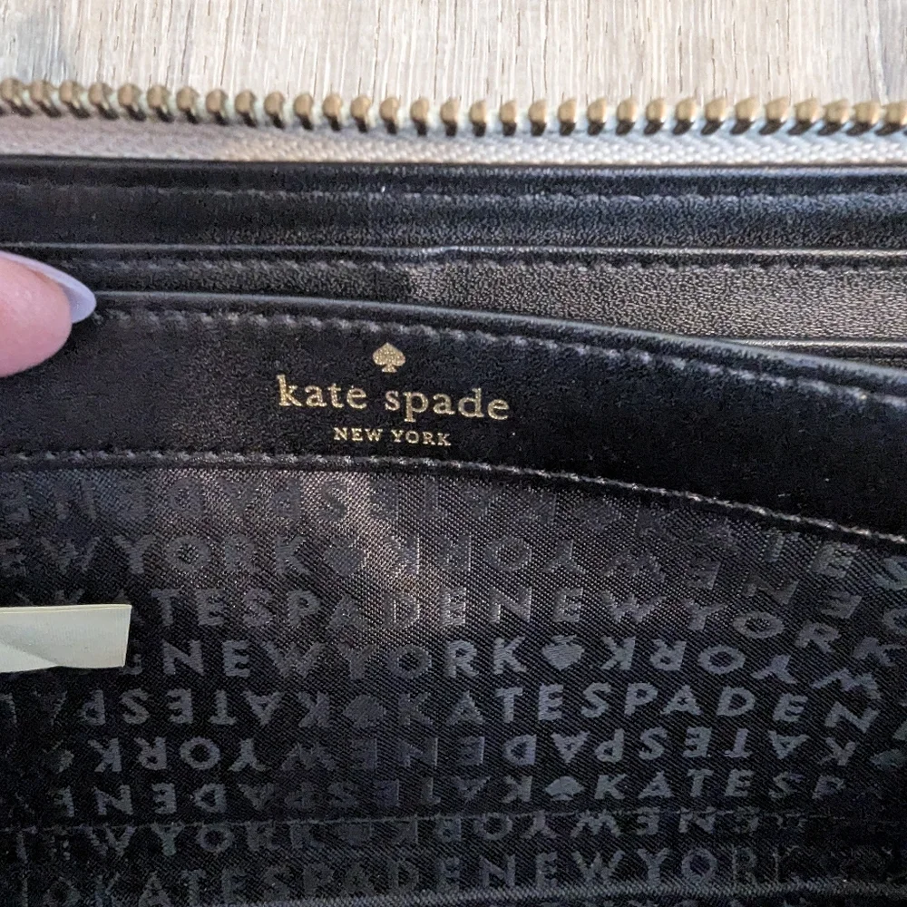 Kate Spade Colorblock Black  Cream Leather Wallet